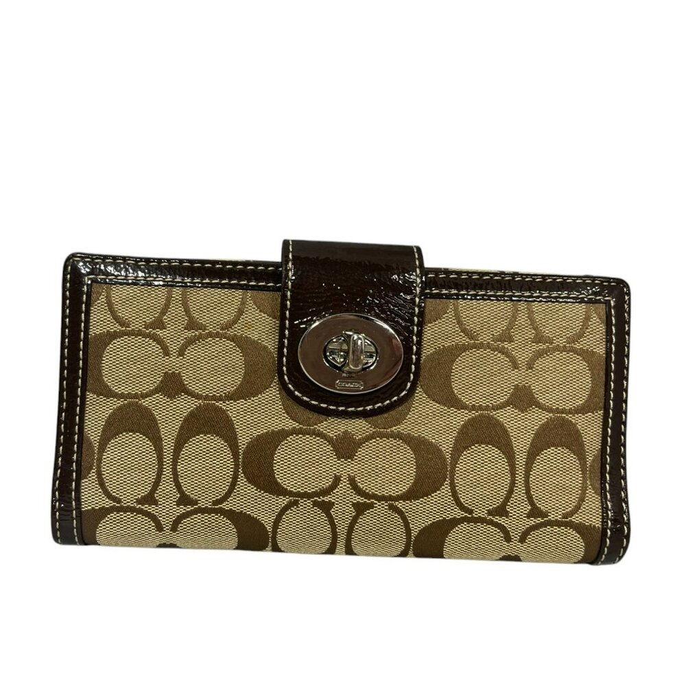 Vintage Coach Wallet C Logo Monogram Large Wallet twist lock front/ snap back